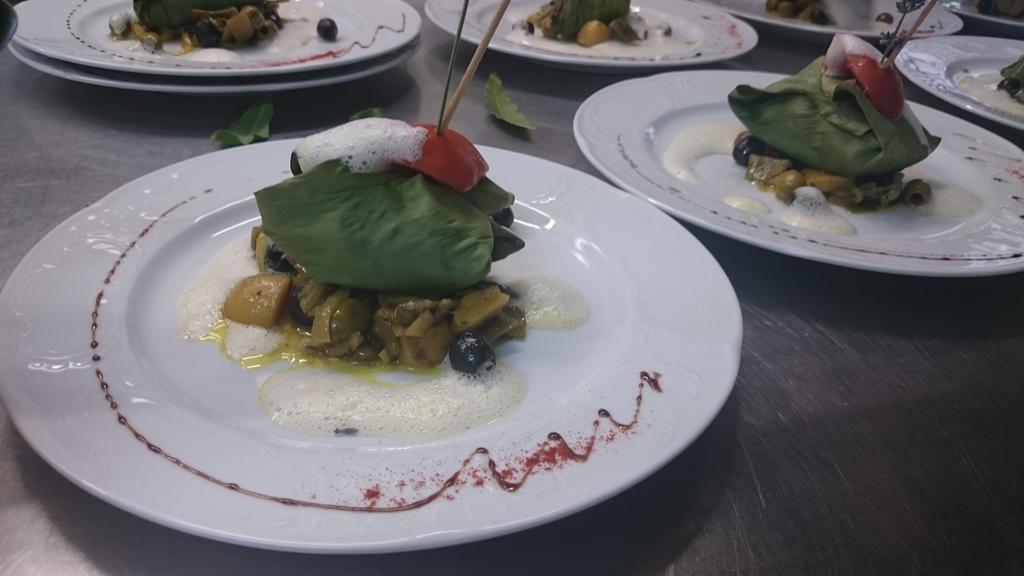Hotel Restaurant La Verperie Сарла-ла-Канеда Екстериор снимка