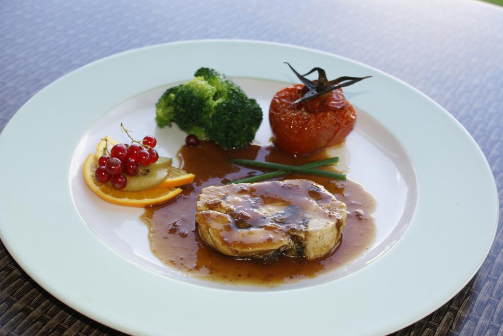 Hotel Restaurant La Verperie Сарла-ла-Канеда Екстериор снимка